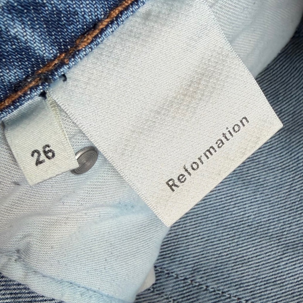 Reformation High Rise Slim Straight Leg Jeans Medium Wash Blue Size 26 - Picture 4 of 10